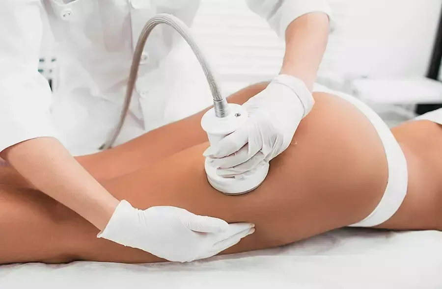Soin minceur non invasif réalisé en cabine chez BodySlimTec